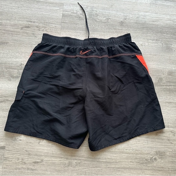 Nike shorts Sz XXL vacation resort pool workout 🏝️ 🏖️ - Picture 2 of 4